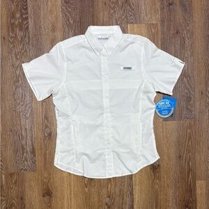 Columbia Men’s Short-Sleeve White Button-Down Shirt
